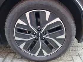 Kia EV6 (2021) thumbnail 15