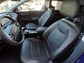 Kia EV6 (2021) thumbnail 18