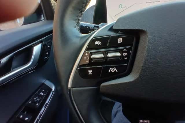 Kia EV6 (2021) thumbnail 21