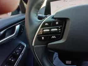 Kia EV6 (2021) thumbnail 21
