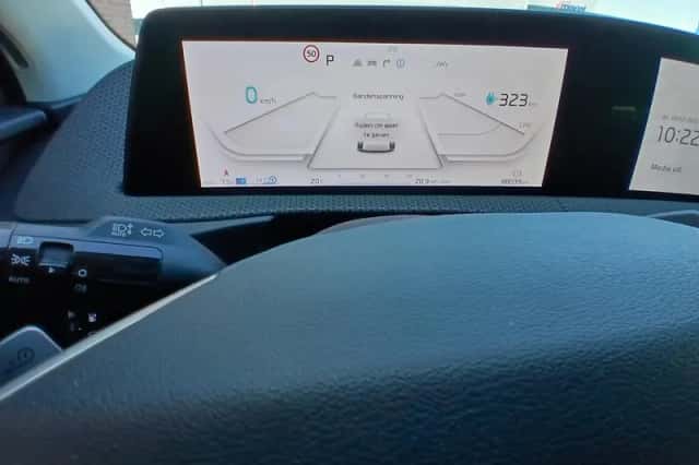 Kia EV6 (2021) thumbnail 22