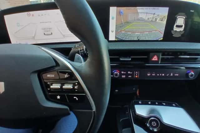 Kia EV6 (2021) thumbnail 9