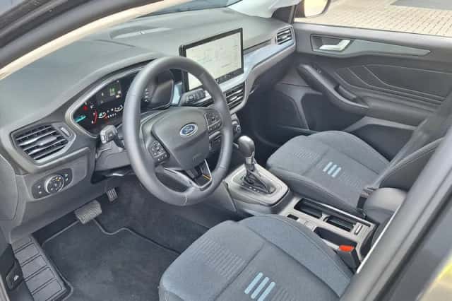 Ford Focus (2024) thumbnail 11
