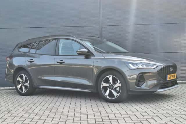 Ford Focus (2024) thumbnail 8