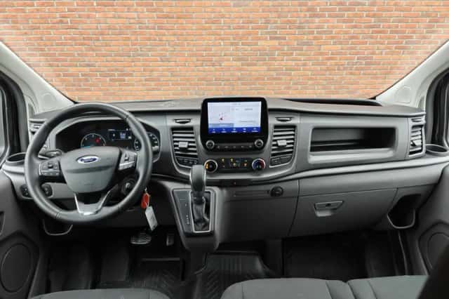 Ford Transit Custom (2023) thumbnail 13
