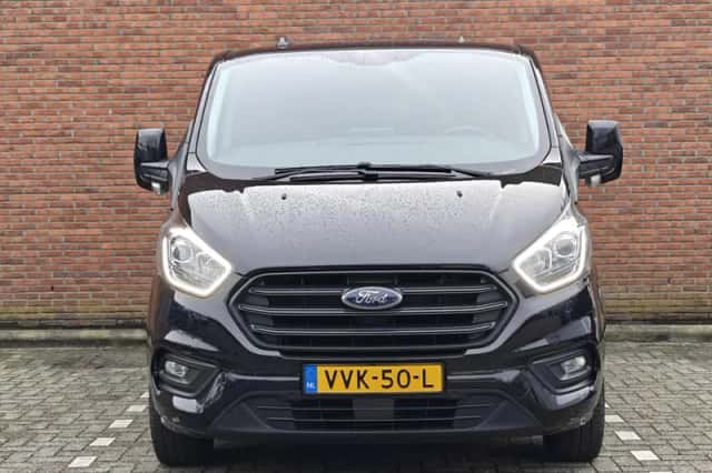 Ford Transit Custom (2023) thumbnail 10