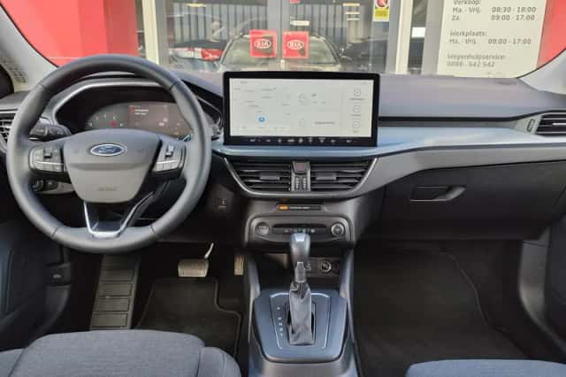 Ford Focus (2024) thumbnail 14