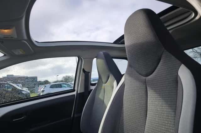 Toyota Aygo (2021) thumbnail 2