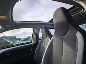 Toyota Aygo (2021) thumbnail 2