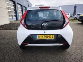 Toyota Aygo (2021) thumbnail 18