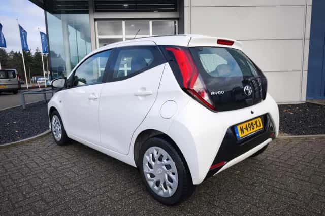 Toyota Aygo (2021) thumbnail 20