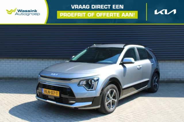 Kia Niro (2025) thumbnail 1