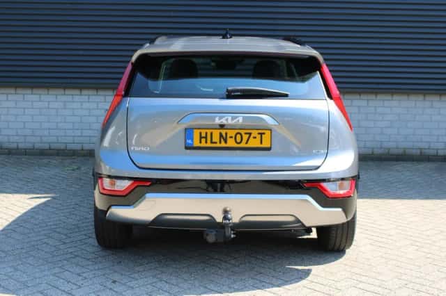 Kia Niro (2025) thumbnail 6