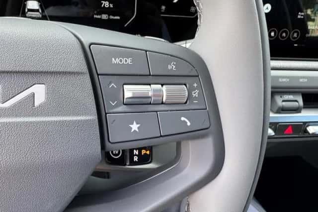 Kia EV3 (2025) thumbnail 16
