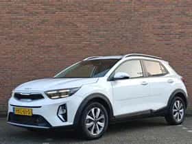 Kia Stonic (2025) thumbnail 2