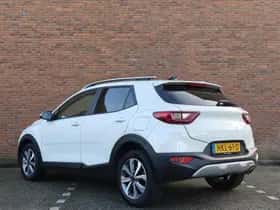 Kia Stonic (2025) thumbnail 4