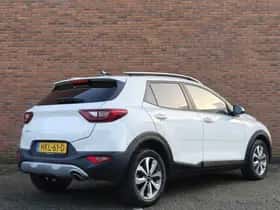 Kia Stonic (2025) thumbnail 6