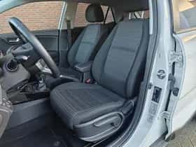 Kia Stonic (2025) thumbnail 9