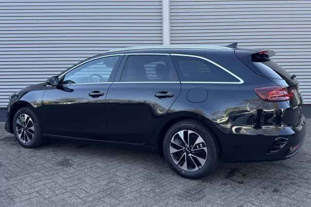 Kia Ceed Sportswagon (2025) thumbnail 4