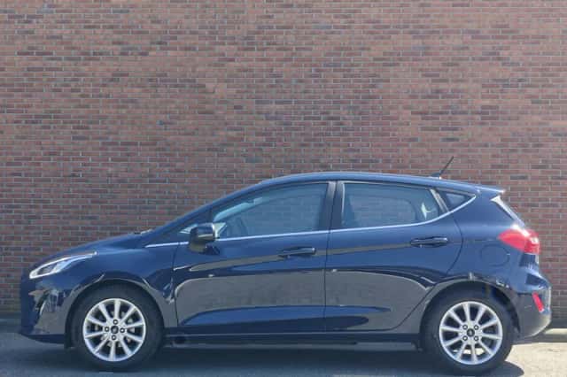 Ford Fiesta (2020) thumbnail 2