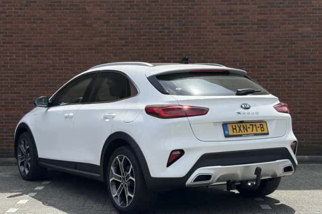 Kia XCeed (2021) thumbnail 6