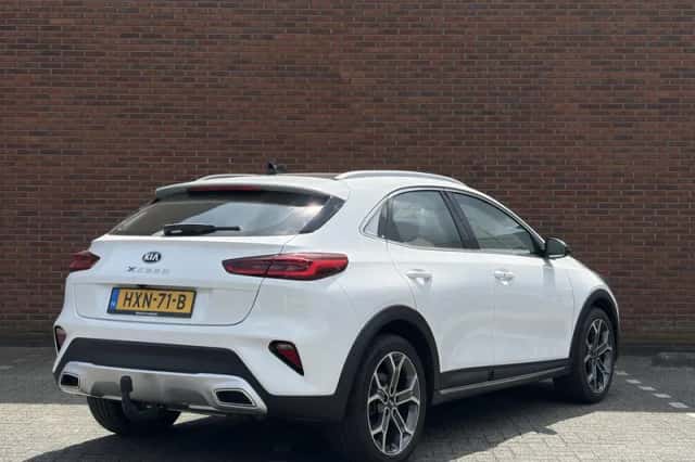 Kia XCeed (2021) thumbnail 7