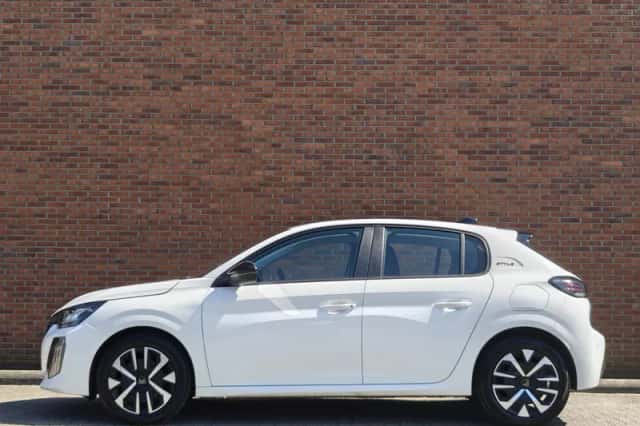 Peugeot 208 (2025) thumbnail 3