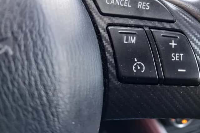 Mazda CX-3 (2015) thumbnail 17