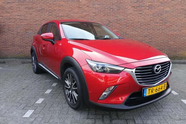 Mazda CX-3 (2015) thumbnail 3