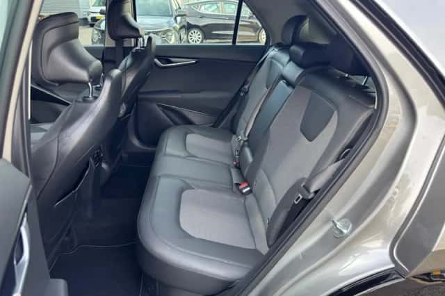 Kia Niro (2022) thumbnail 11