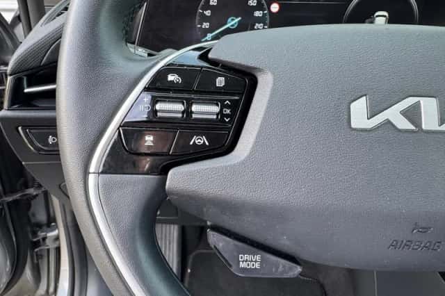 Kia Niro (2022) thumbnail 16