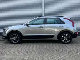 Kia Niro (2022) thumbnail 3