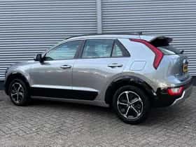 Kia Niro (2022) thumbnail 4