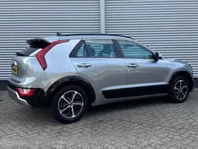 Kia Niro (2022) thumbnail 6
