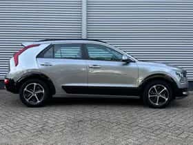 Kia Niro (2022) thumbnail 7