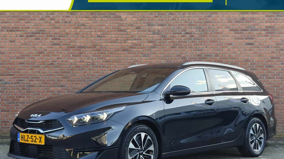 Kia Ceed Sportswagon (2025) — foto 1
