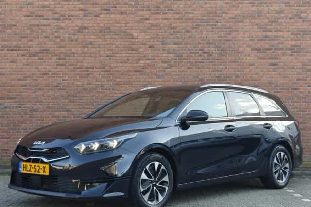 Kia Ceed Sportswagon (2025) thumbnail 2