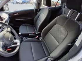 Kia Picanto (2022) thumbnail 11