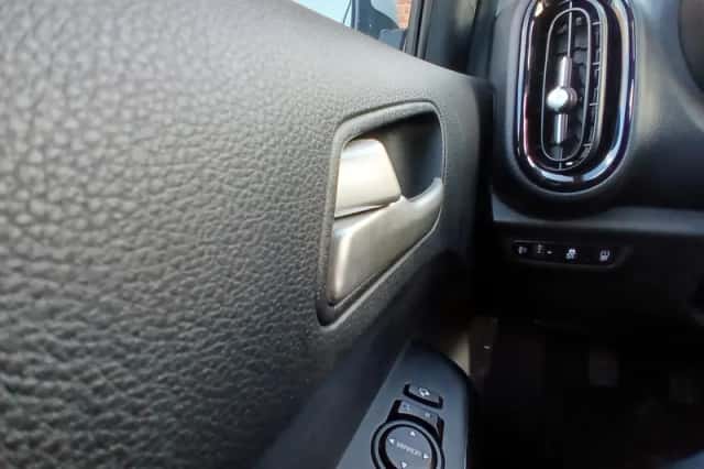 Kia Picanto (2022) thumbnail 15