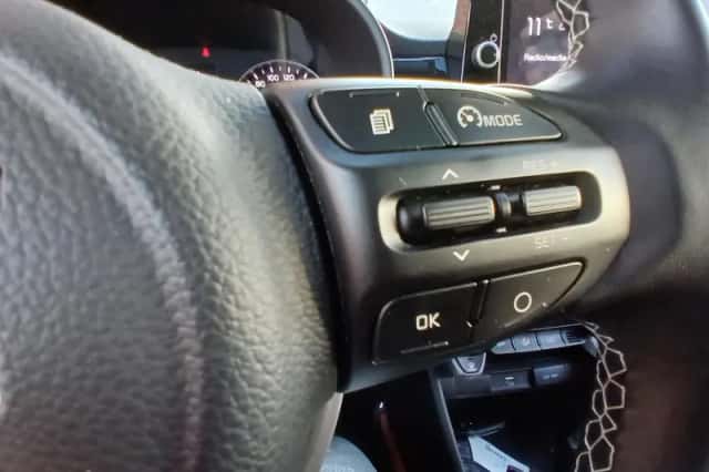 Kia Picanto (2022) thumbnail 18