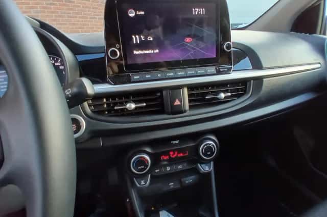 Kia Picanto (2022) thumbnail 19
