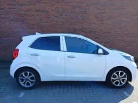 Kia Picanto (2022) thumbnail 7