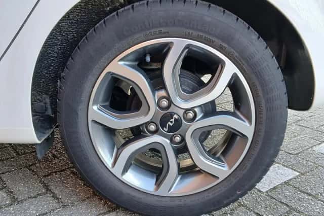 Kia Picanto (2022) thumbnail 10