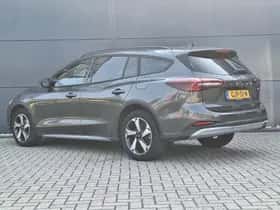 Ford Focus (2024) thumbnail 4