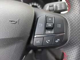 Ford Focus (2022) thumbnail 14
