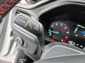 Ford Focus (2022) thumbnail 23