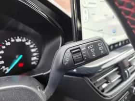 Ford Focus (2022) thumbnail 24