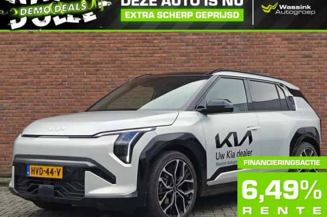 Kia EV3 (2025) thumbnail 1