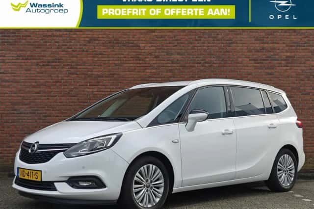 Opel Zafira (2017) thumbnail 1