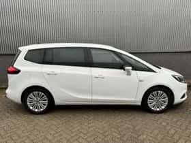 Opel Zafira (2017) thumbnail 6